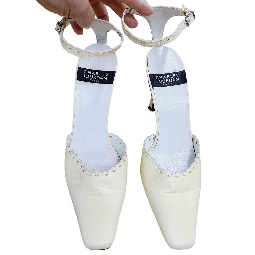 Charles Jourdan Cream Heels